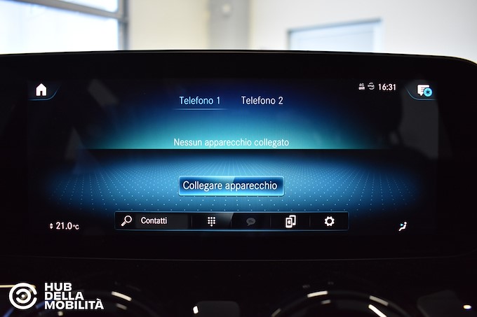 MERCEDES-BENZ GLA 180 d Automatic Business
